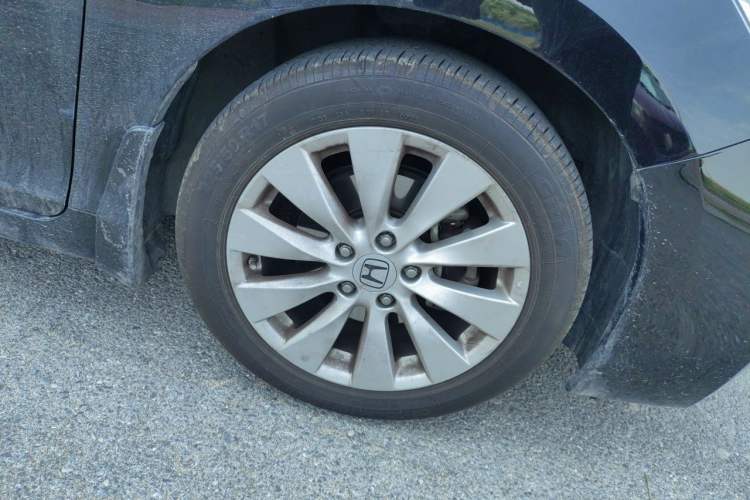 Used Honda Accord 2014 2.4L EX Luxury Edition Right Front Wheel Hub