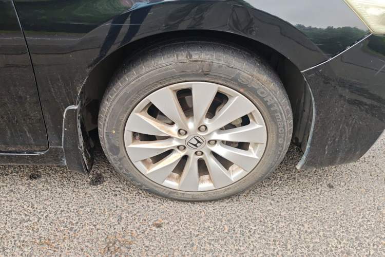 Used Honda Accord 2014 2.4L EX Luxury Edition Right Front Wheel Hub