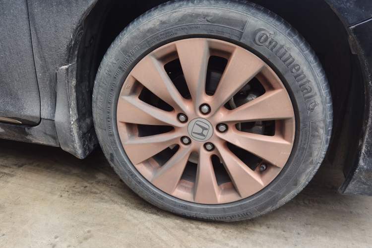 Used Honda Accord 2014 2.4L EX Luxury Edition Right Front Wheel Hub