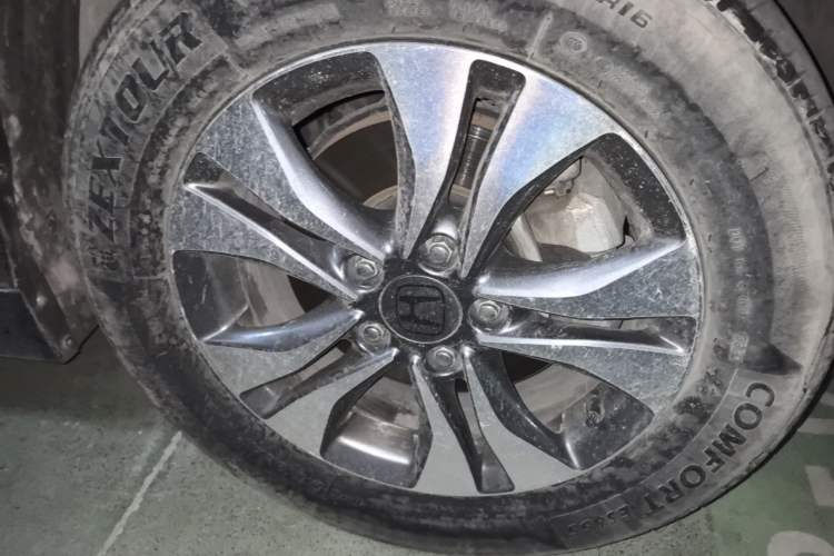 Used Honda Accord 2014 2.0L EX Luxury Edition Right Front Wheel Hub