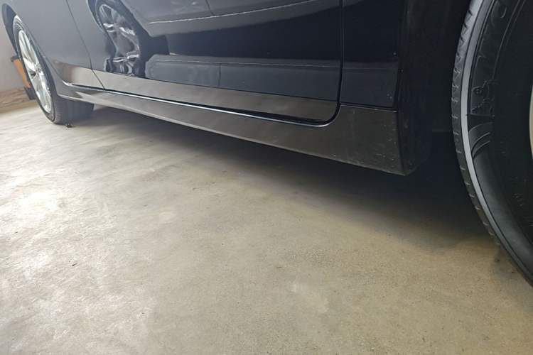Used Honda Accord 2014 2.4L EXN Luxury Navigation Edition Right Side Sill
