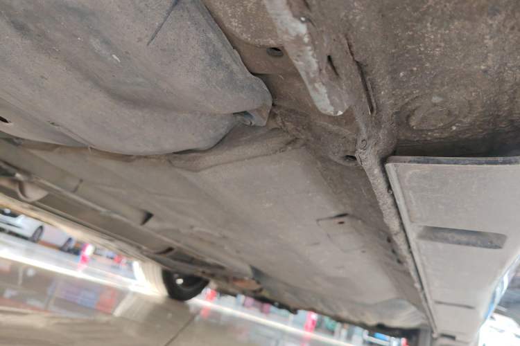 Used Honda Accord 2014 3.0L VTI Prestige Edition Right Side Sill