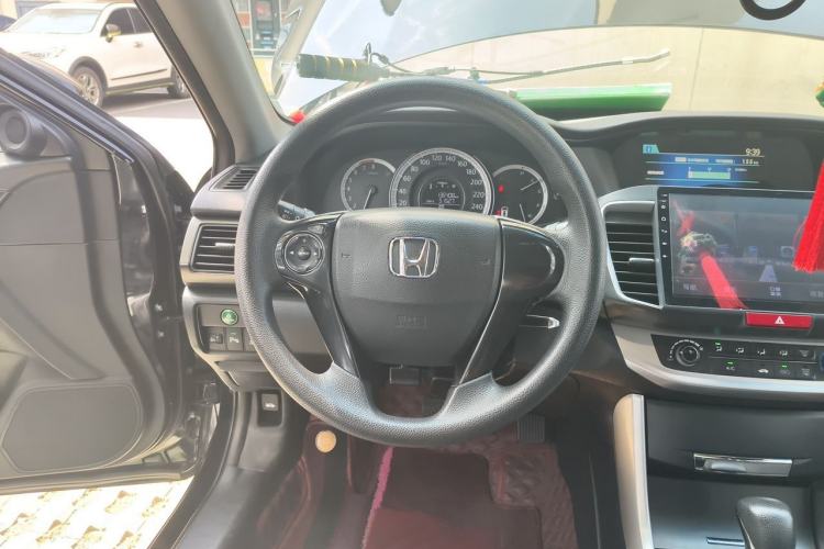 Used Honda Accord 2014 2.0L LX Comfort Edition Steering Wheel