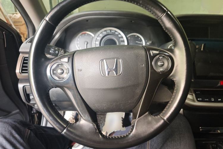 Used Honda Accord 2014 2.0L EX Luxury Edition Steering Wheel
