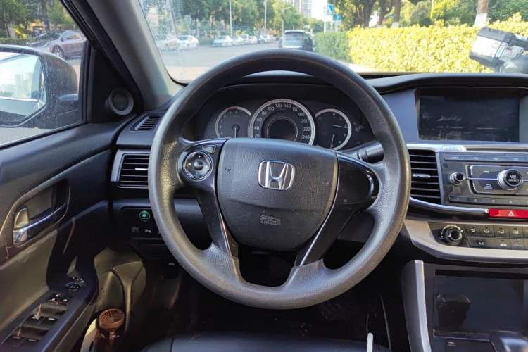 Used Honda Accord 2014 2.0L LX Comfort Edition Steering Wheel