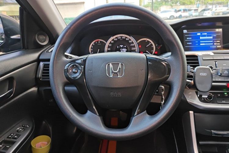 Used Honda Accord 2014 2.0L LX Comfort Edition Steering Wheel