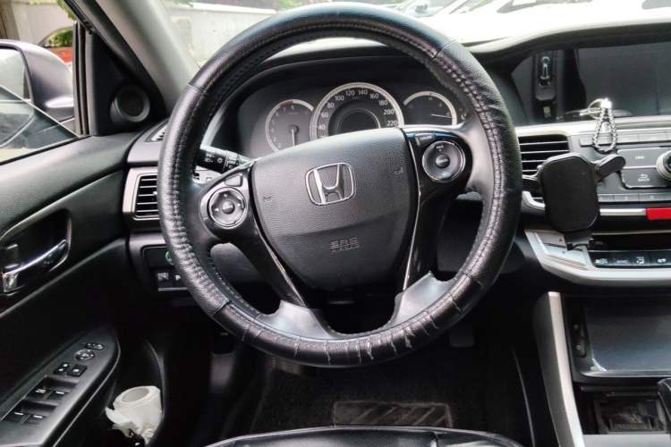 Used Honda Accord 2014 2.0L EX Luxury Edition Steering Wheel