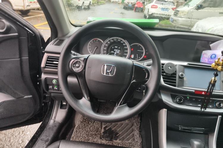 Used Honda Accord 2014 2.0L LX Comfort Edition Steering Wheel