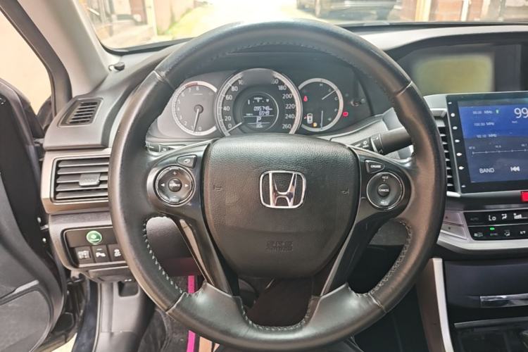 Used Honda Accord 2014 2.0L EX Luxury Edition Steering Wheel