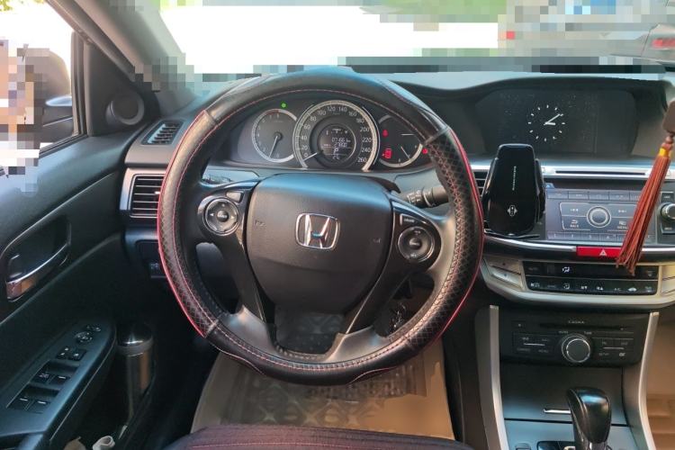 Used Honda Accord 2014 2.0L EX Luxury Edition Steering Wheel