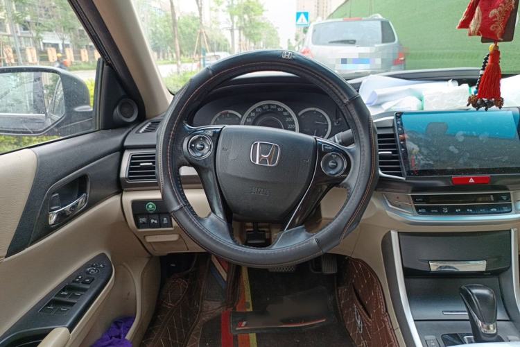 Used Honda Accord 2014 2.0L EX Luxury Edition Steering Wheel