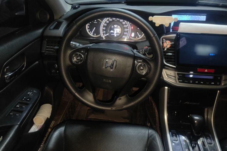 Used Honda Accord 2014 2.0L EX Luxury Edition Steering Wheel