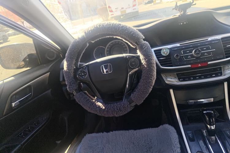 Used Honda Accord 2014 2.0L EX Luxury Edition Steering Wheel