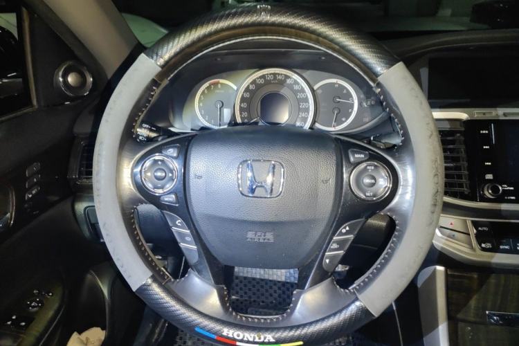 Used Honda Accord 2014 3.0L EXLN Flagship Edition Steering Wheel