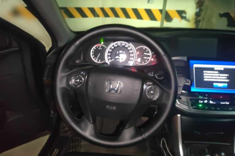 Used Honda Accord 2014 2.0L EX Luxury Edition Steering Wheel