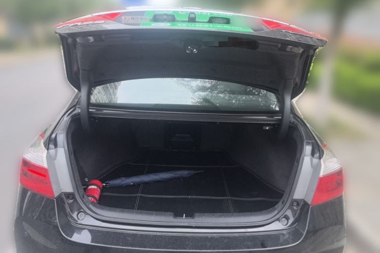 Used Honda Accord 2014 2.0L EX Luxury Edition Trunk