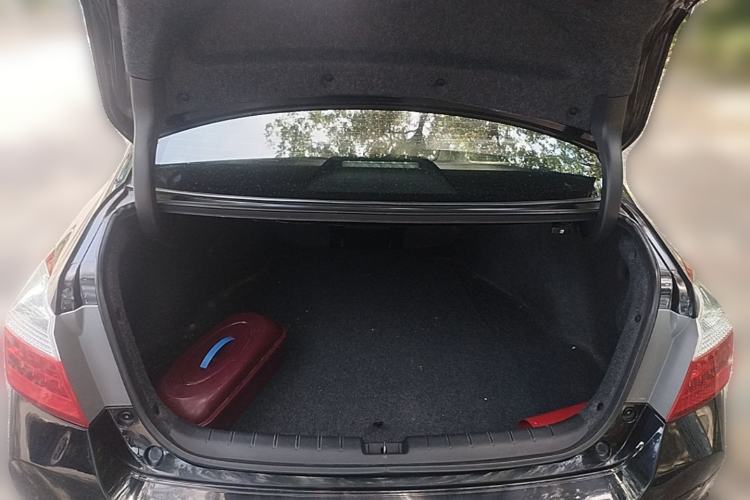 Used Honda Accord 2014 2.4L EX Luxury Edition Trunk