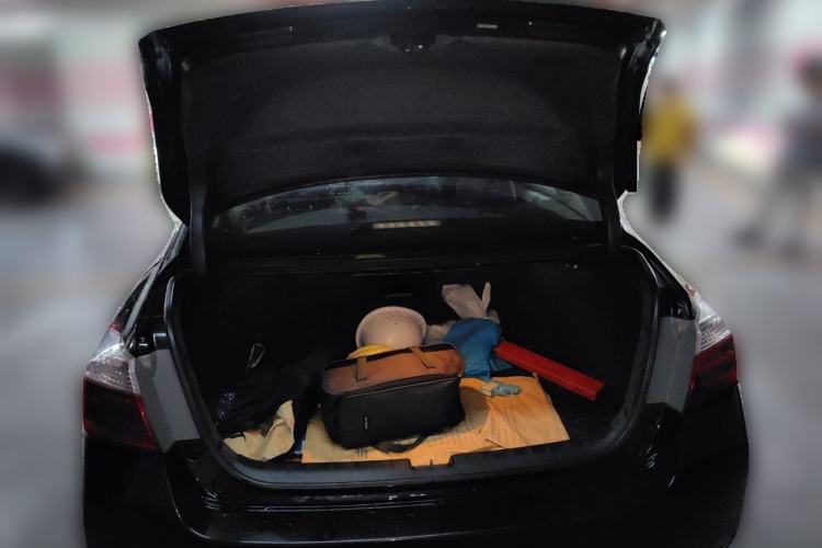 Used Honda Accord 2014 2.0L EX Luxury Edition Trunk