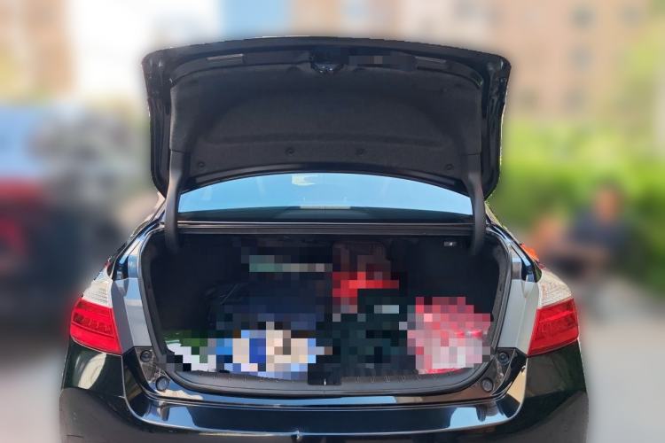 Used Honda Accord 2014 2.0L EX Luxury Edition Trunk
