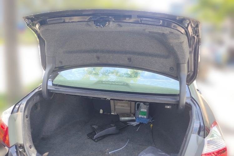 Used Honda Accord 2014 2.4L EX Luxury Edition Trunk