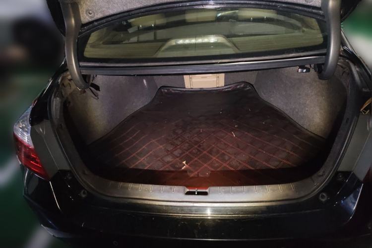 Used Honda Accord 2014 2.4L EX Luxury Edition Trunk