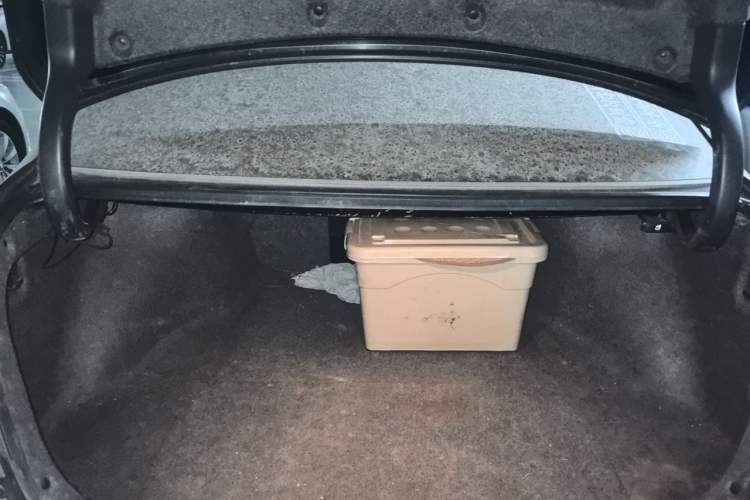 Used Honda Accord 2014 2.0L EX Luxury Edition Trunk