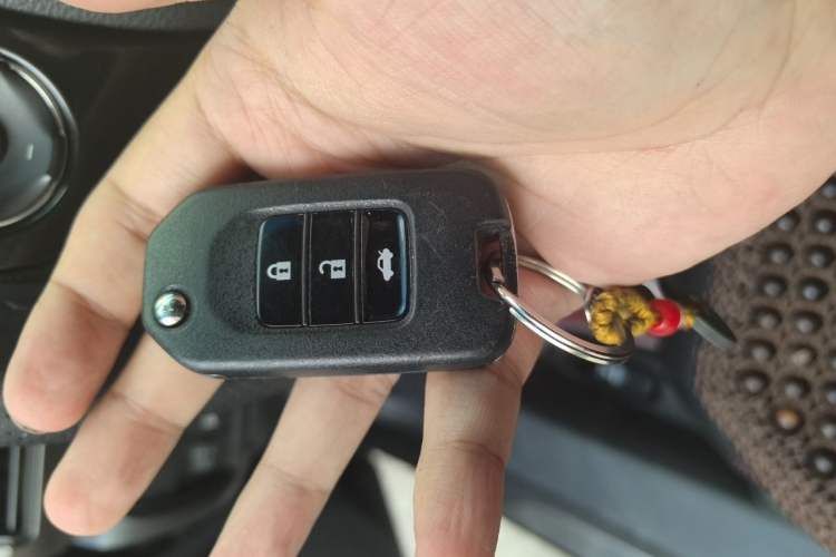 Used Honda Accord 2014 2.0L LX Comfort Edition Vehicle Key