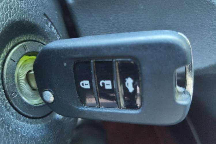 Used Honda Accord 2014 2.0L EXN Luxury Navigation Edition Vehicle Key
