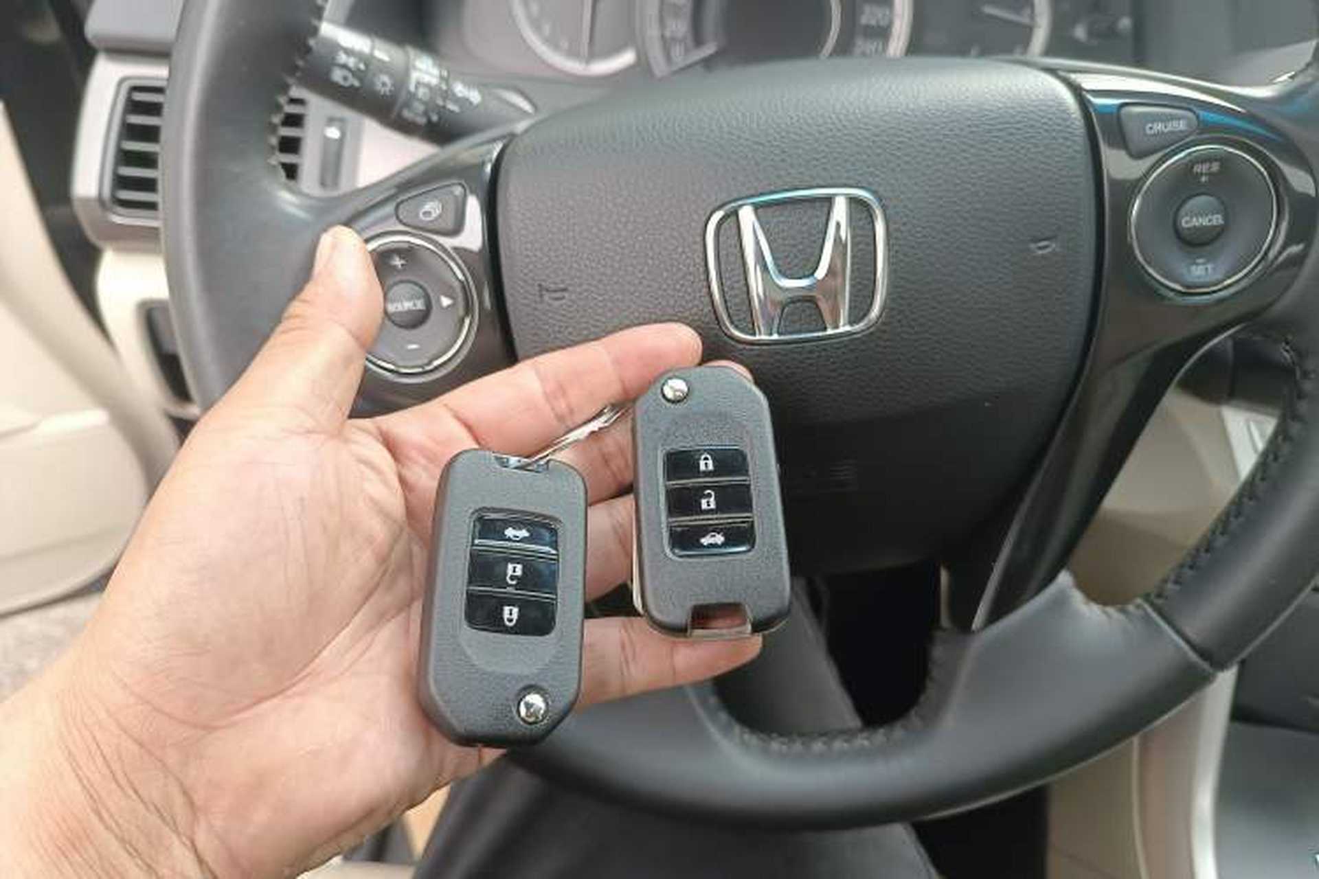 Used Honda Accord 2014 2.0L EX Luxury Edition Vehicle Key