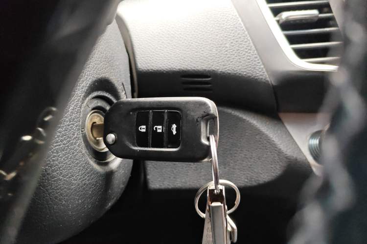Used Honda Accord 2014 2.0L LX Comfort Edition Vehicle Key