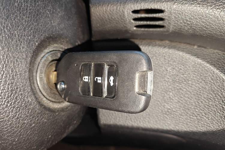 Used Honda Accord 2014 2.0L LX Comfort Edition Vehicle Key