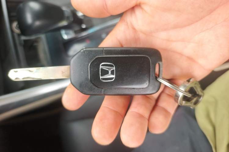 Used Honda Accord 2014 2.0L LX Comfort Edition Vehicle Key