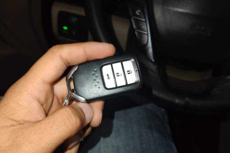 Used Honda Accord 2014 2.4L EXN Luxury Navigation Edition Vehicle Key
