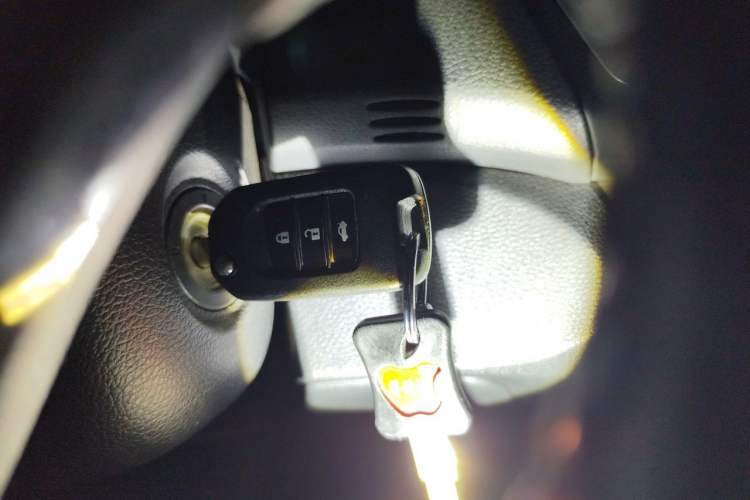Used Honda Accord 2014 2.0L LX Comfort Edition Vehicle Key