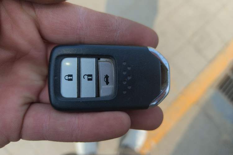 Used Honda Accord 2014 2.4L EXN Luxury Navigation Edition Vehicle Key
