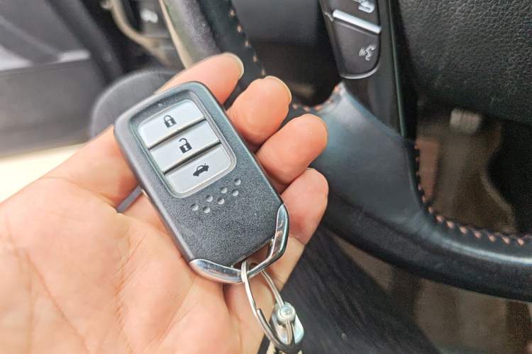 Used Honda Accord 2014 3.0L VTI Prestige Edition Vehicle Key