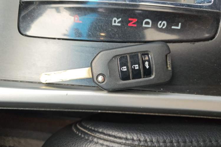 Used Honda Accord 2014 2.0L LX Comfort Edition Vehicle Key