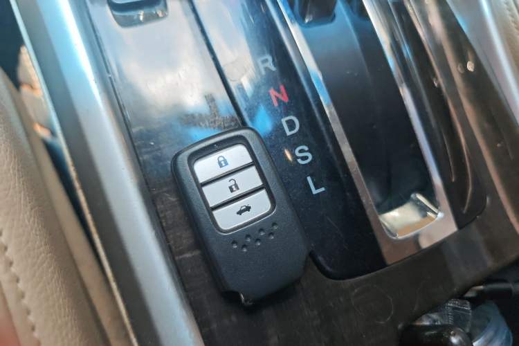 Used Honda Accord 2014 2.4L EXN Luxury Navigation Edition Vehicle Key