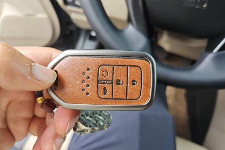 Used Honda Accord 2014 2.0L LX Comfort Edition Vehicle Key