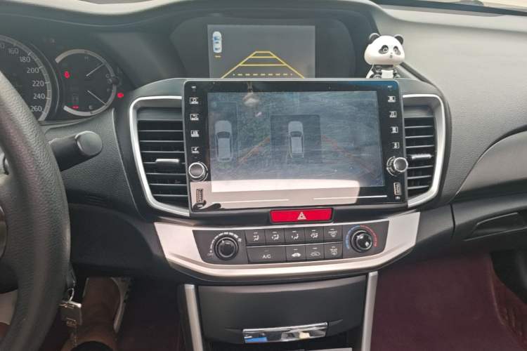 Used Honda Accord 2014 2.0L LX Comfort Edition Audio And AC Panel