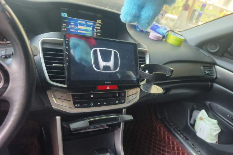 Used Honda Accord 2014 2.0L EX Luxury Edition Audio And AC Panel
