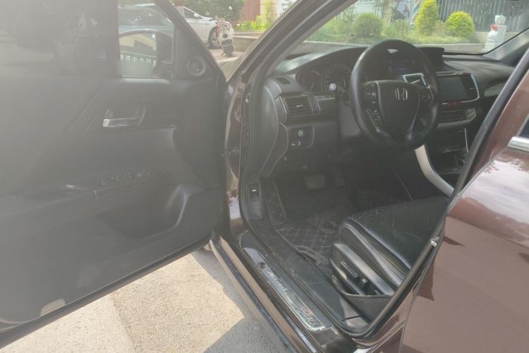 Used Honda Accord 2014 2.4L EX Luxury Edition Driver Seat
