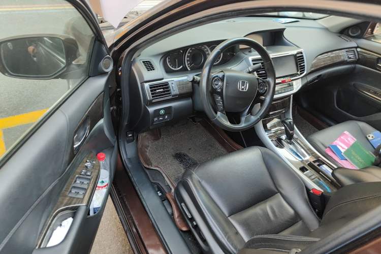 Used Honda Accord 2014 2.4L LX Comfort Edition Driver Seat