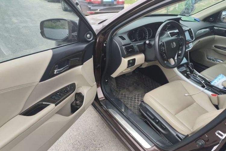 Used Honda Accord 2014 2.4L EX Luxury Edition Driver Seat