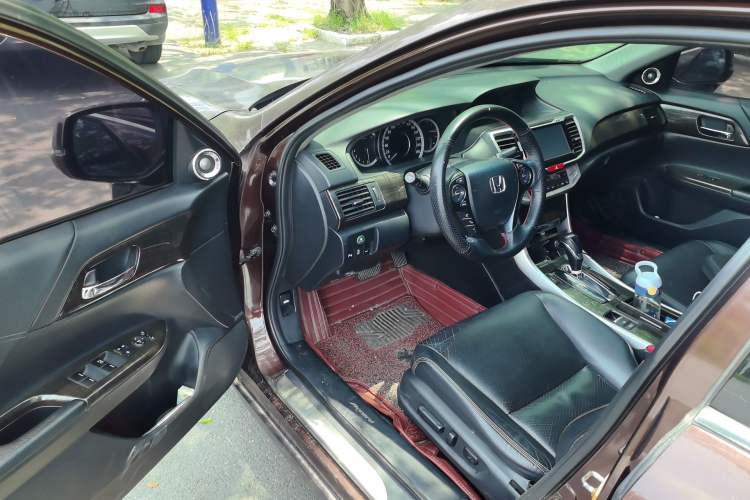 Used Honda Accord 2014 2.4L EX Luxury Edition Driver Seat