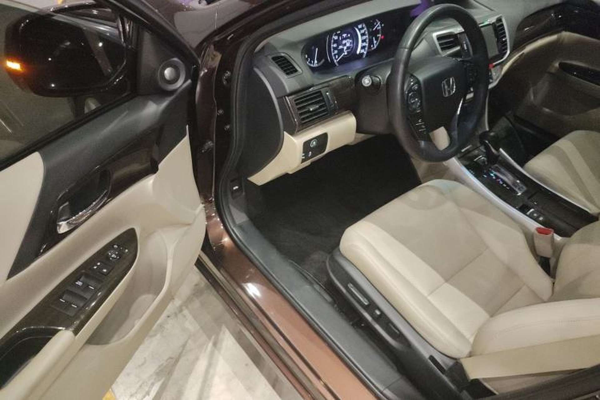 Used Honda Accord 2014 2.4L EX Luxury Edition Driver Seat