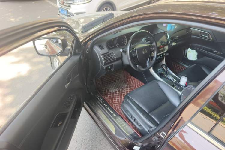 Used Honda Accord 2014 2.0L EX Luxury Edition Driver Seat