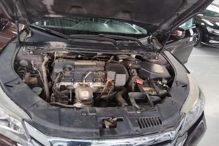 Used Honda Accord 2014 2.4L EX Luxury Edition Engine Bay
