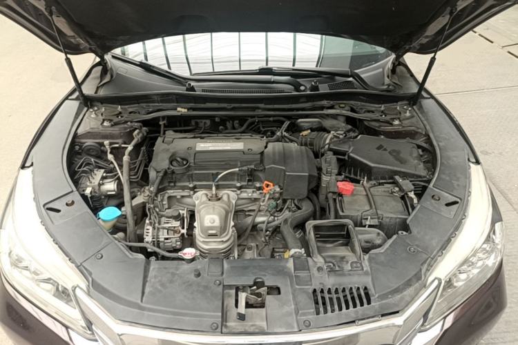 Used Honda Accord 2014 2.4L EXN Luxury Navigation Edition Engine Bay