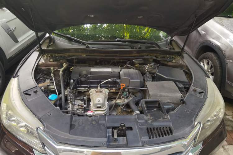 Used Honda Accord 2014 2.4L EX Luxury Edition Engine Bay